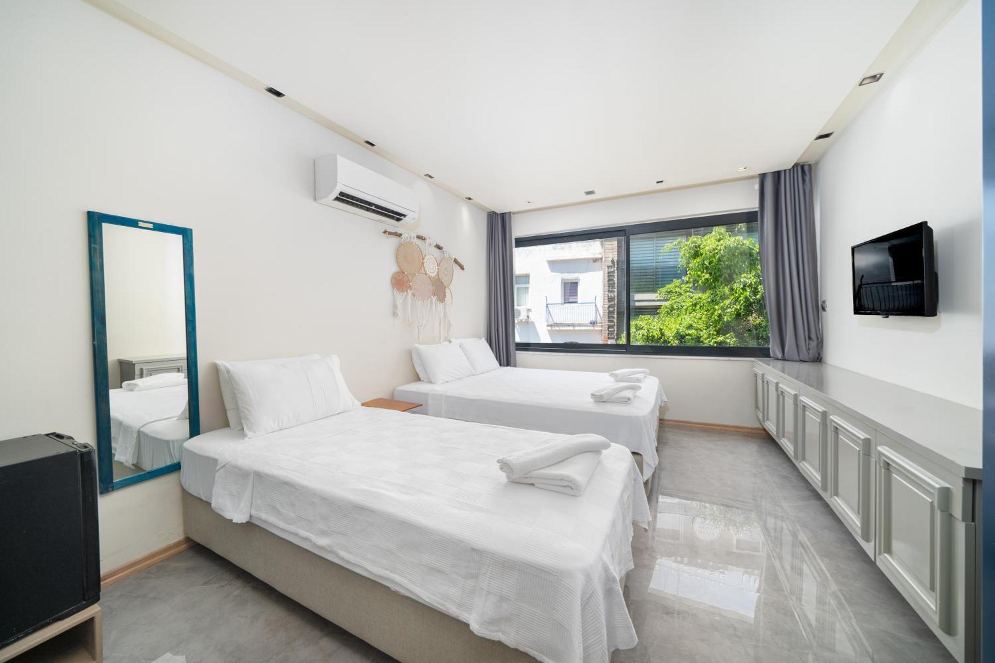 Vera Hotel Каш Екстериор снимка
